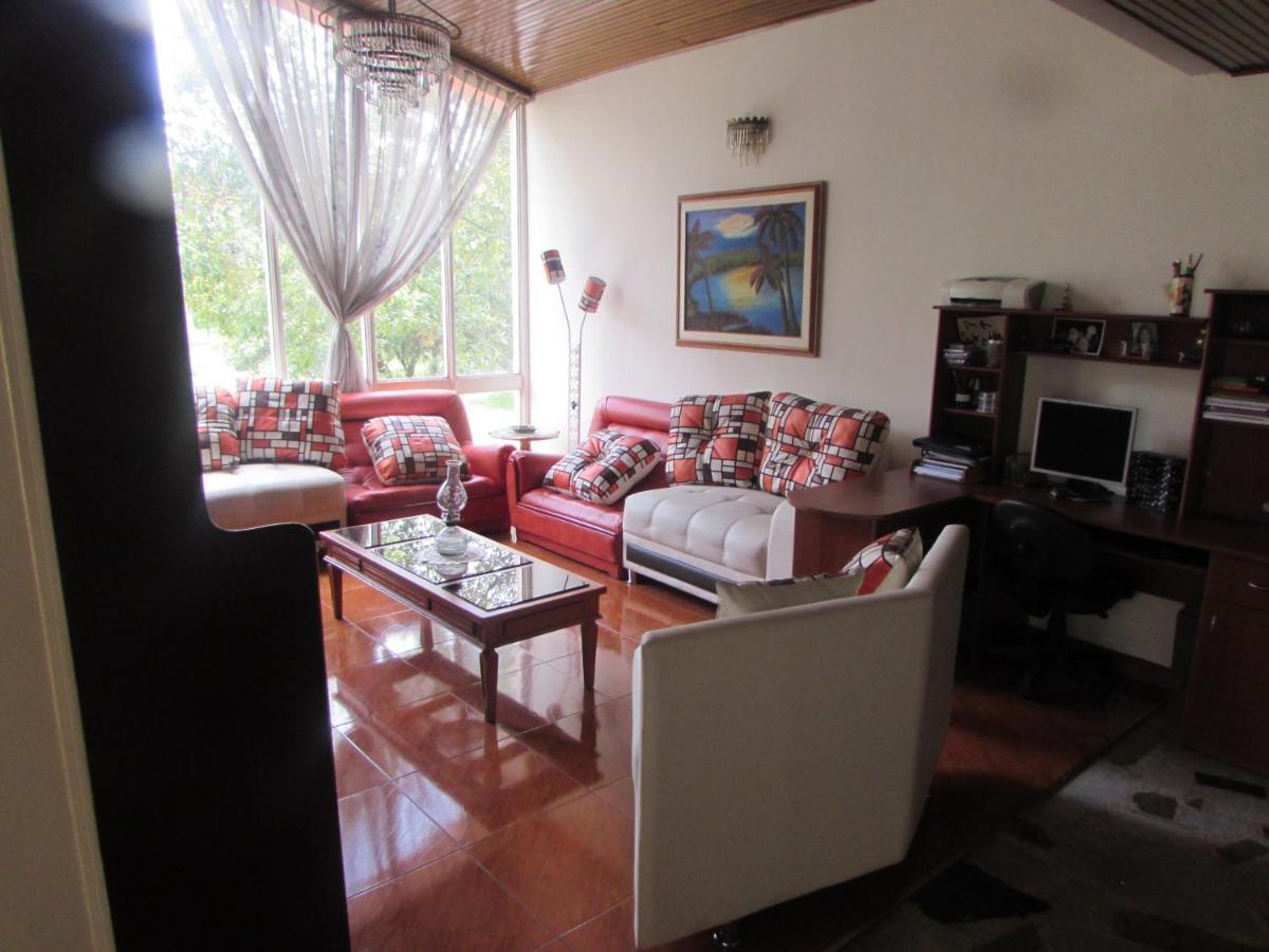 Apartament Touristic House Bogotá Zewnętrze zdjęcie